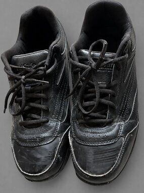 Cafe Black Work Shoes – Comfortable & Slip-Resistant
